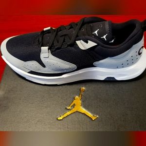 Jordan Air Cadence Men's Shoe